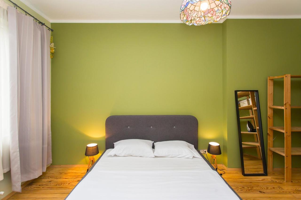 Colorful 2Bdr Apartment In The City Center 索菲亞 外观 照片